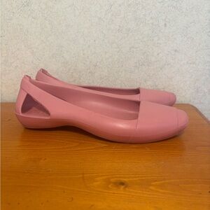 Crocs Women's Sienna Flats. 
Women's Pink Casual Slip-On Ballet Flats Size 8